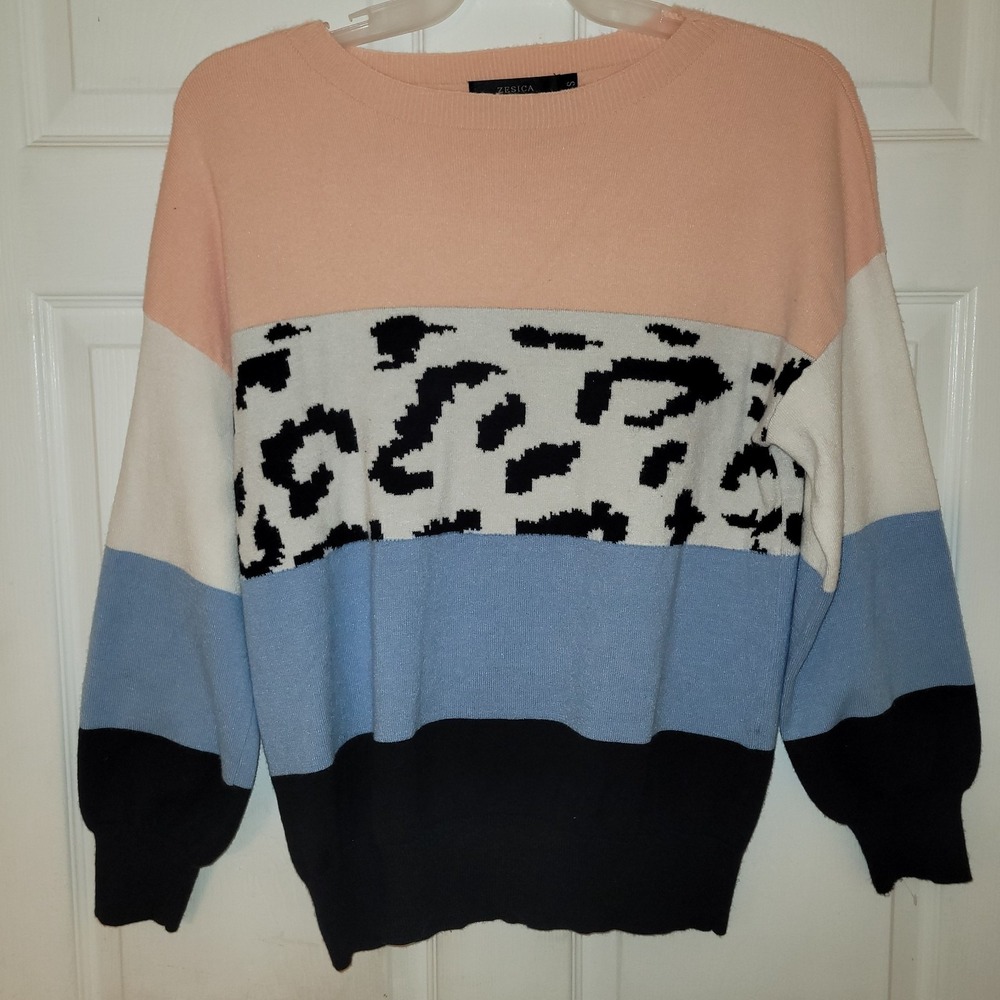 Zesica Sweater Womens Small Peach,Blue, Black Striped Pullover  Artsy Crew Neck